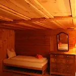 Ski- Und Berghaus Obergmeind
