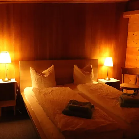 Ski- Und Berghaus Obergmeind Hotel *