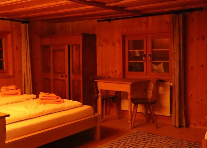 Ski- Und Berghaus Obergmeind