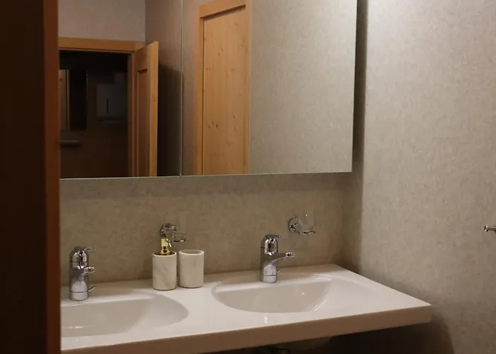 Ski- Und Berghaus Obergmeind *