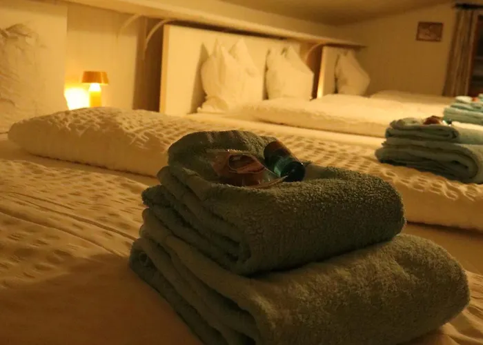 Ski- Und Berghaus Obergmeind Tschappina